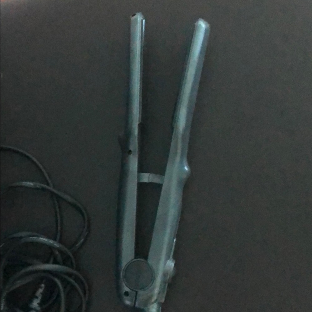 Trendy Flat Iron - image 2
